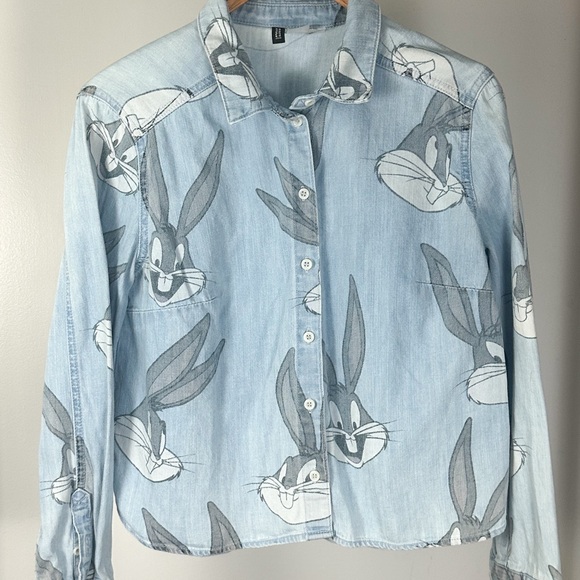 Bugs Bunny Denim Shirt - Picture 3 of 9